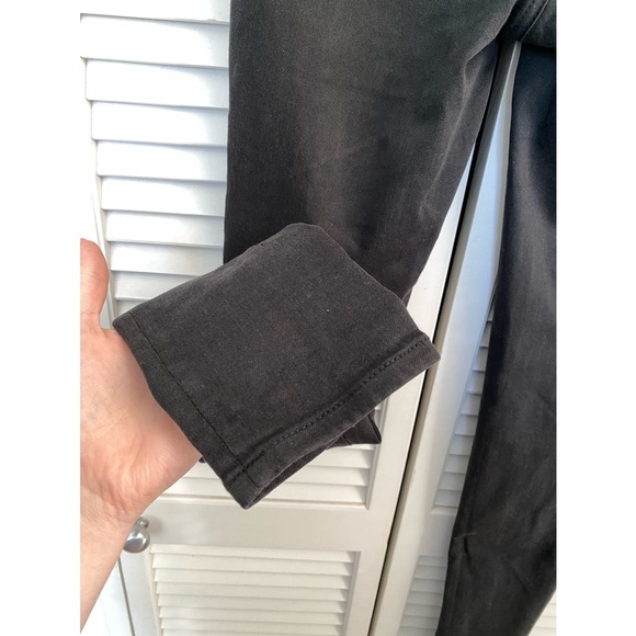 AEO Black Button Fly Super High Rise Jegging Jeans Distressed 00 skinny - Picture 5 of 8